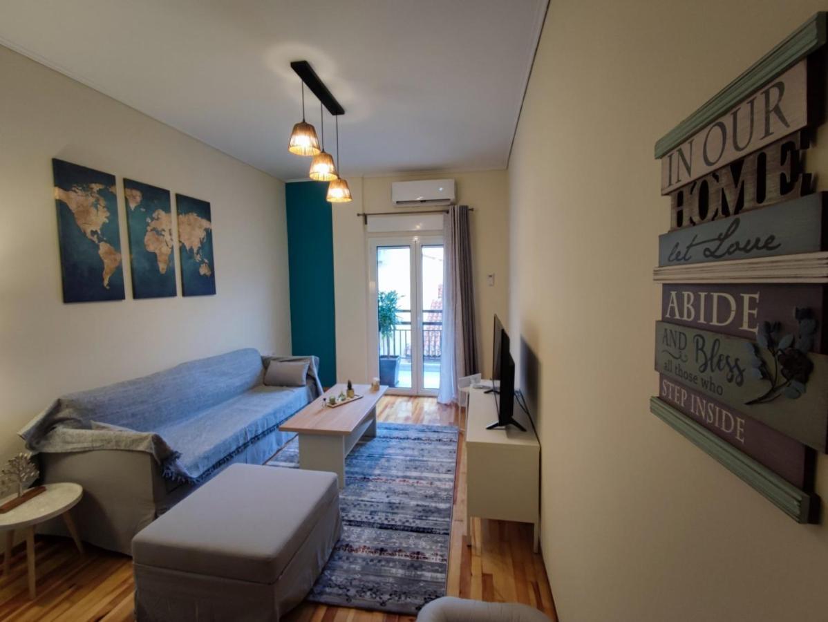 Wood & White Apartment In Historic Center With 2 Bedrooms Ioannina Exterior foto