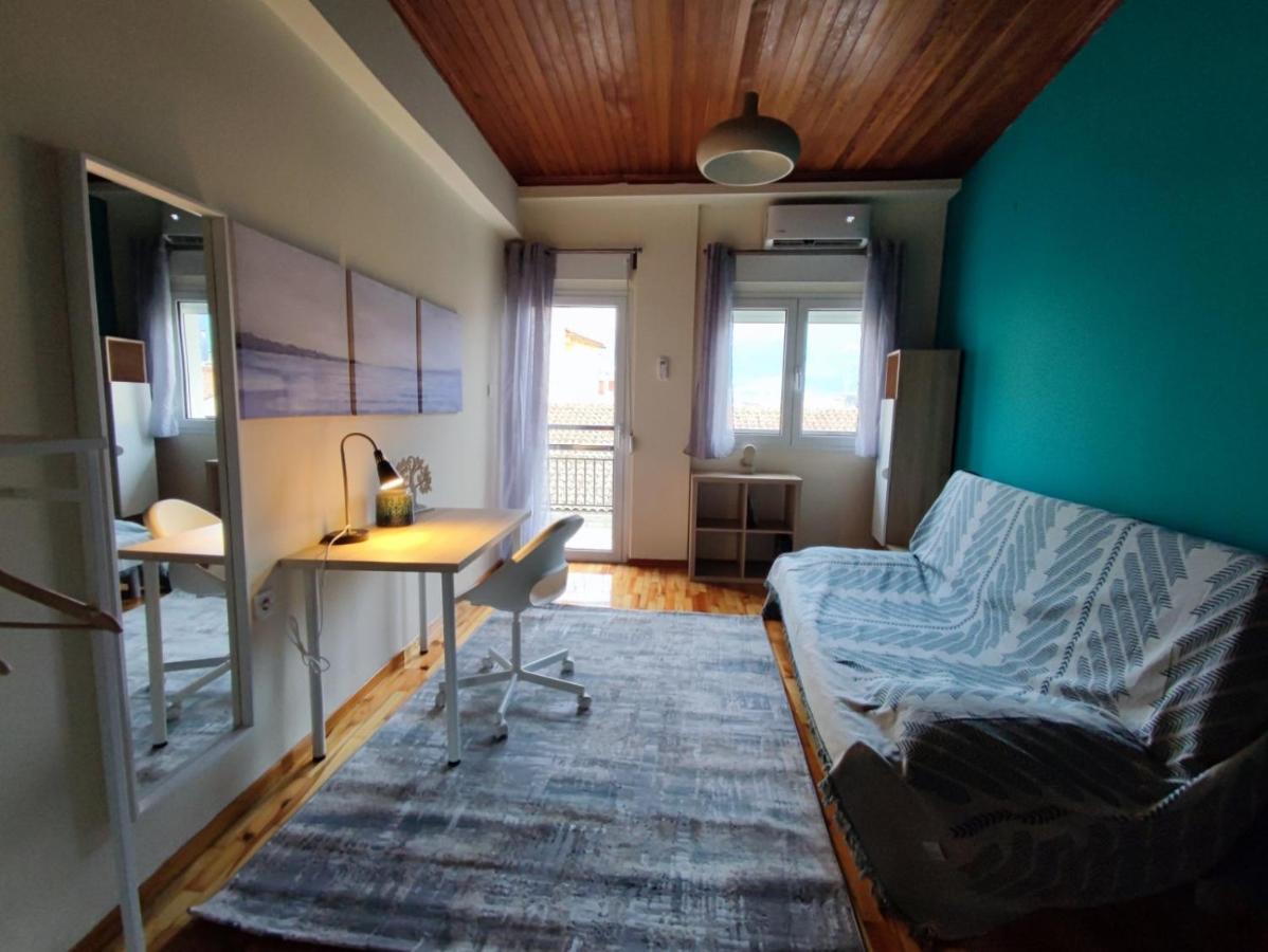 Wood & White Apartment In Historic Center With 2 Bedrooms Ioannina Exterior foto